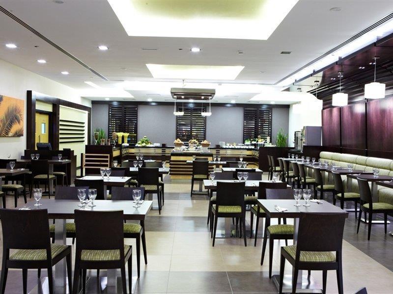 阿尔巴沙市大商场酒店 迪拜 外观 照片